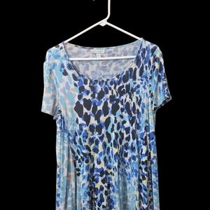 Dana Buchman Vibrant Blue and Black Short Sleeve Top